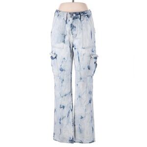 Light acid wash cargo Jeans